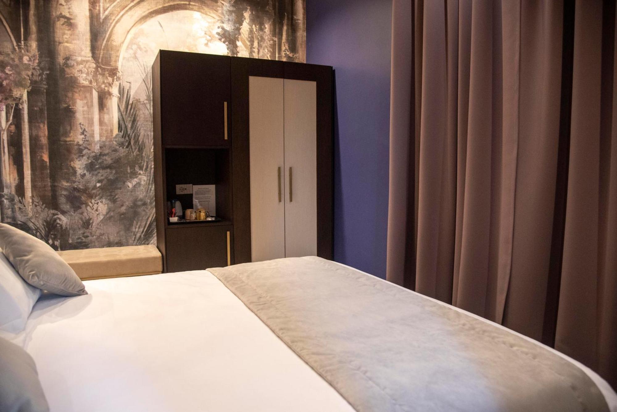 Adelaide Suite Dreams Roma Exterior foto