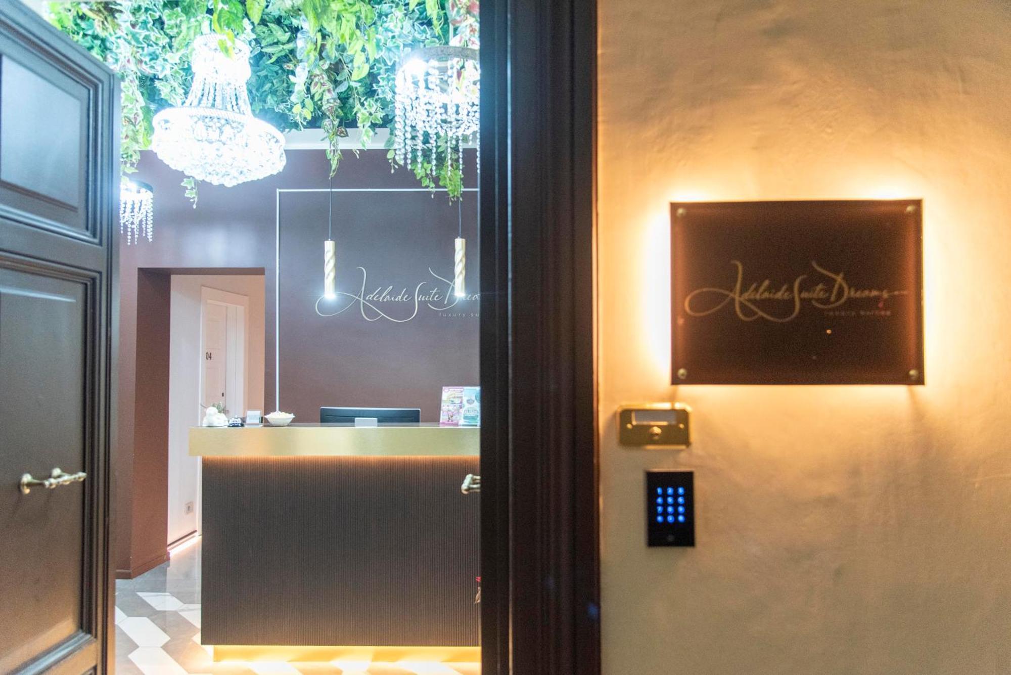 Adelaide Suite Dreams Roma Exterior foto